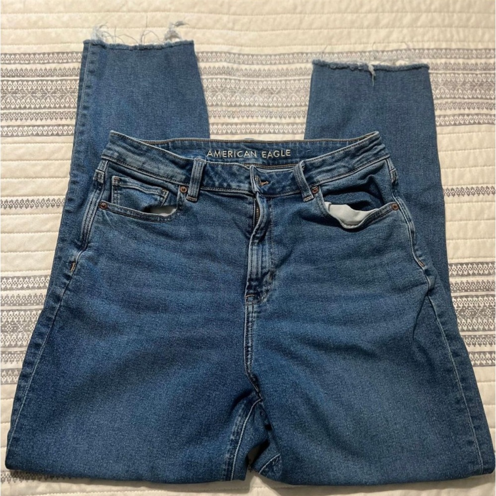 American Eagle Mom Jeans